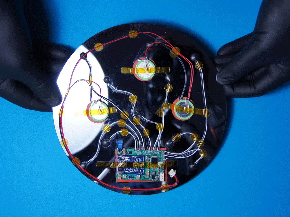 Wireless Temperature Sensor Wafer